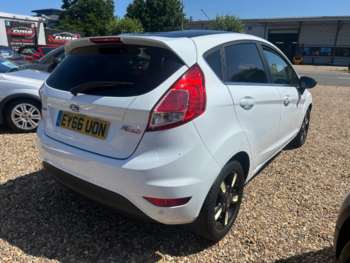 Used Ford Fiesta 2016 for sale - 75095592: Photo