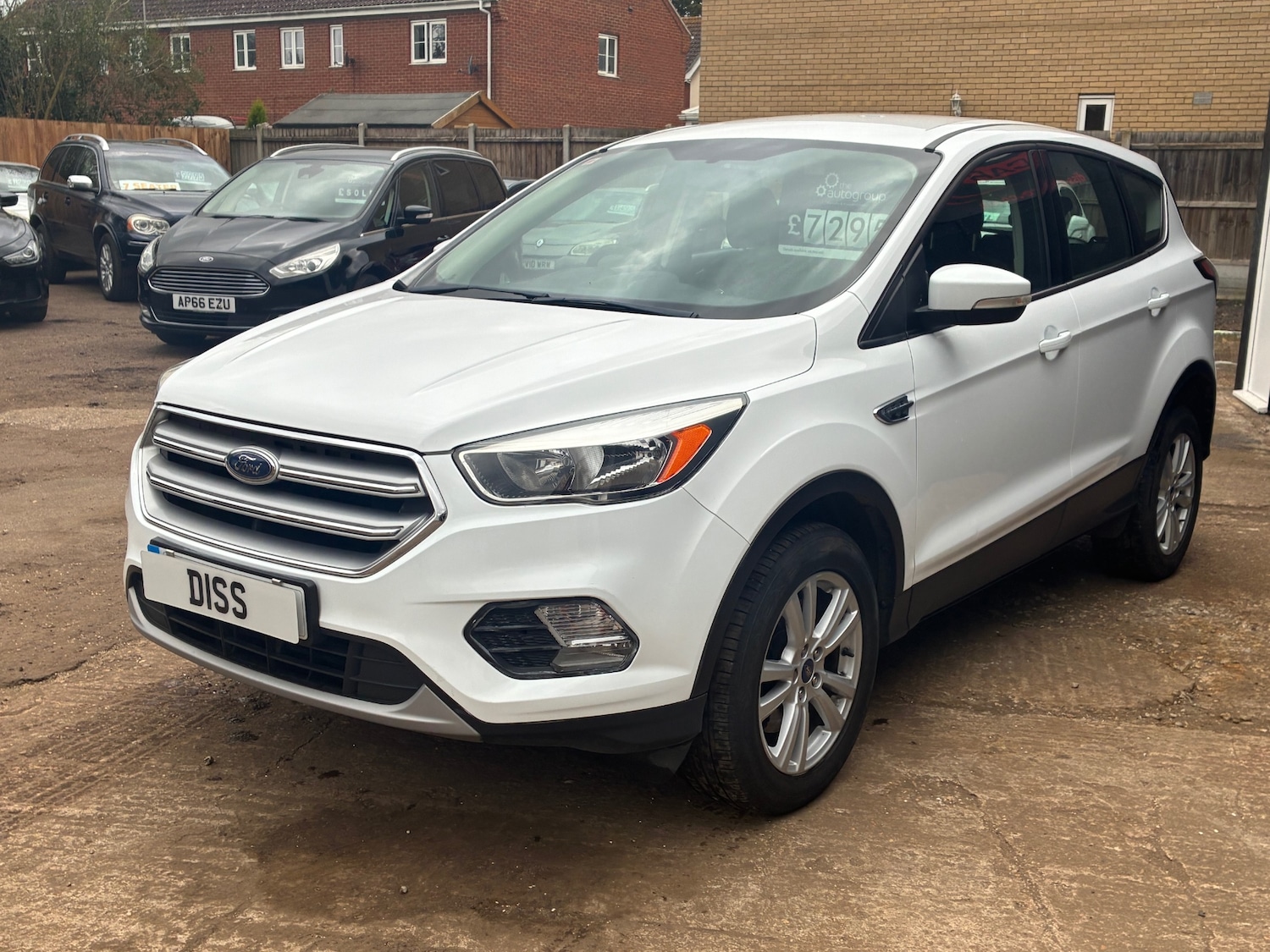 Used Ford Kuga 2017 for sale - 78127275: Photo 2