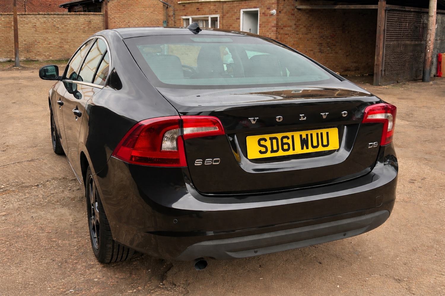 Used Volvo S60 2011 for sale - 78180601: Photo 2