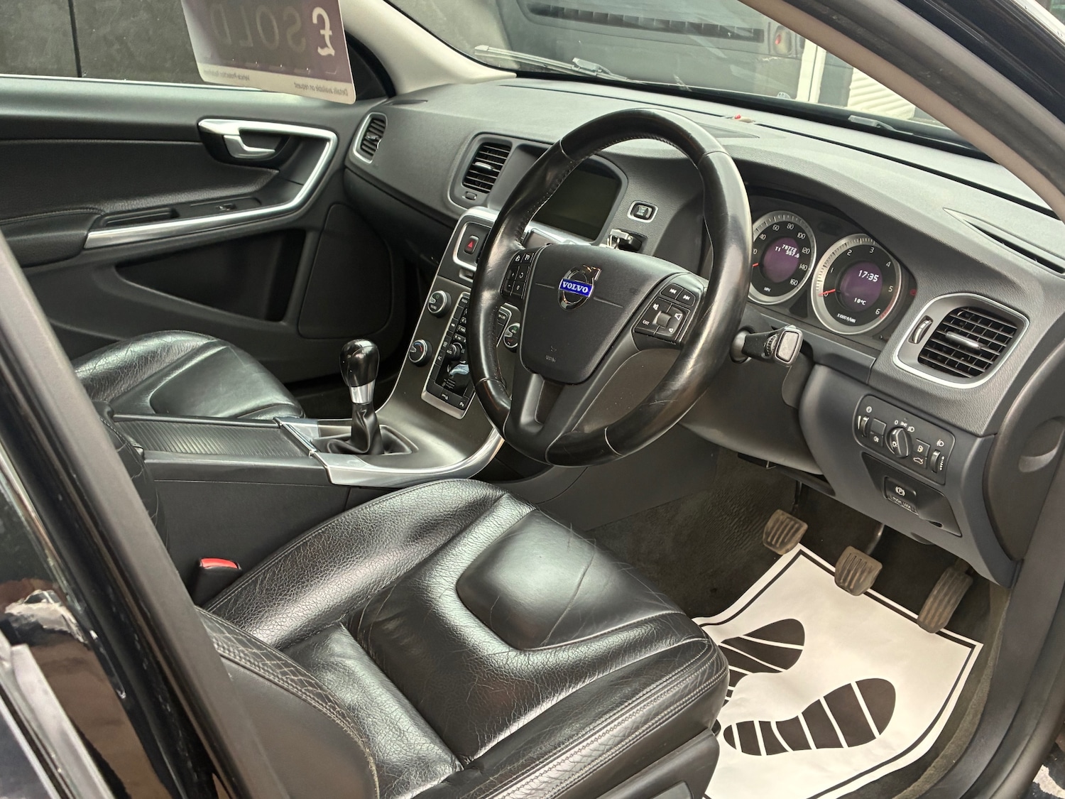 Used Volvo S60 2011 for sale - 78180601: Photo 5