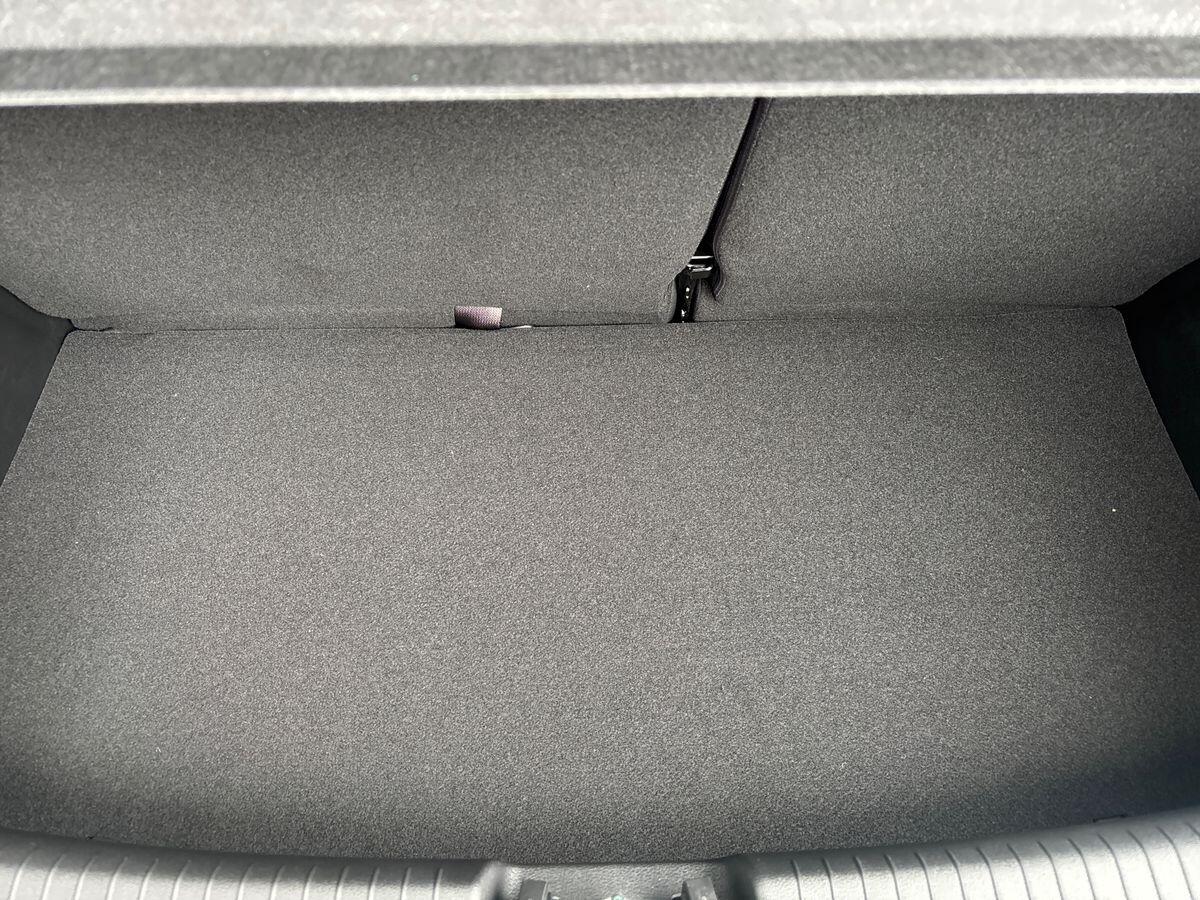 Used Hyundai i10 for sale - 76801030: Photo 12