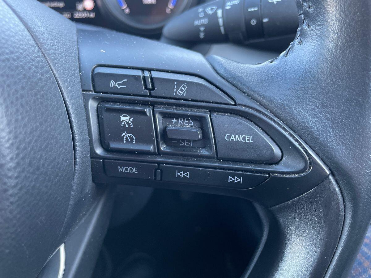 Used Toyota Yaris Cross 2022 for sale - 76849741: Photo 17