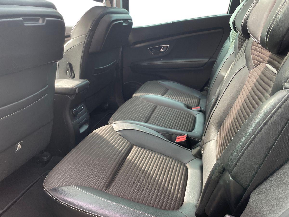 Used Renault Grand Scenic 2017 for sale - 76730928: Photo 11