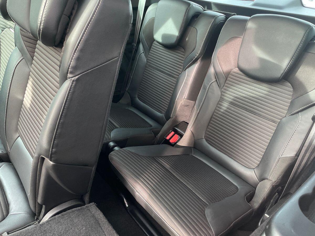 Used Renault Grand Scenic 2017 for sale - 76730928: Photo 24