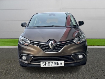 Used Renault Grand Scenic 2017 for sale - 76730928: Photo