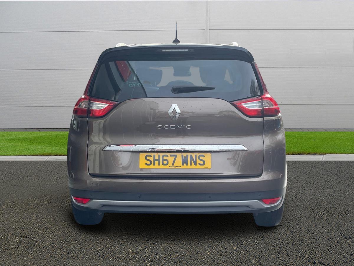 Used Renault Grand Scenic 2017 for sale - 76913600: Photo 6