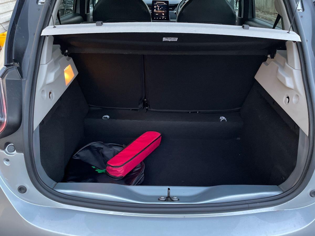 Used Renault Zoe 2022 for sale - 76730931: Photo 12