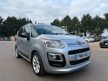 2016 - 1.2 PureTech Platinum Euro 6 5dr