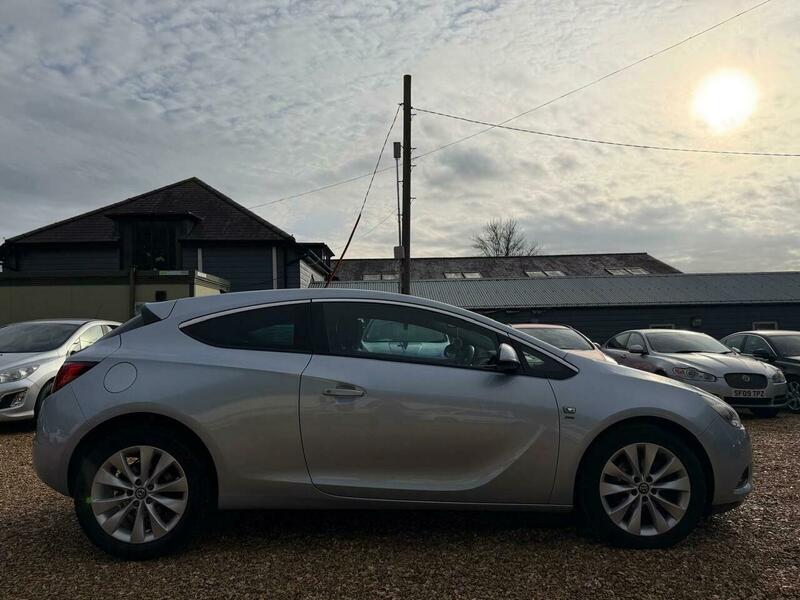Used Vauxhall Astra GTC 2013 for sale - 76510468: Photo 11