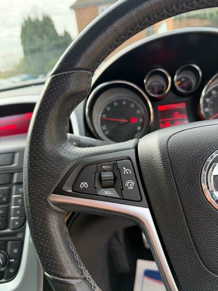 Used Vauxhall Astra GTC 2013 for sale - 76510468: Photo 36