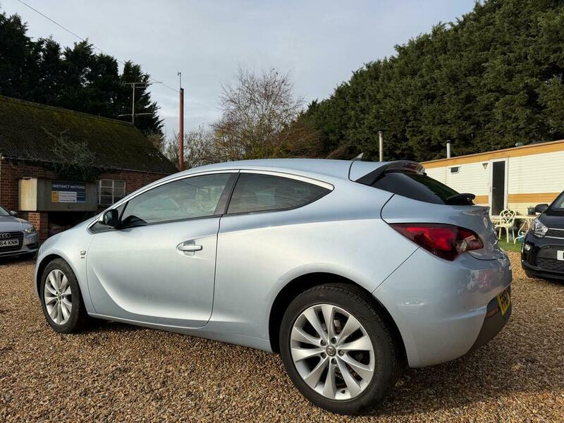 Used Vauxhall Astra GTC 2013 for sale - 76510468: Photo 4