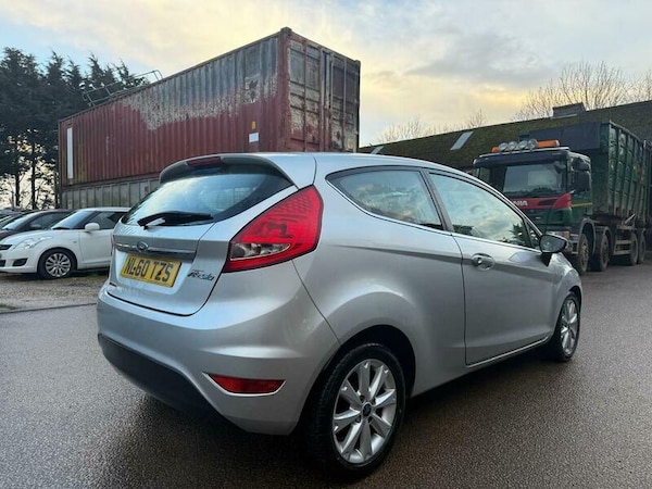 Used Ford Fiesta 2010 for sale - 74942246: Photo 11