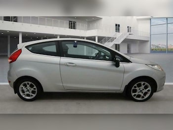 Used Ford Fiesta 2011 for sale - 77437887: Photo