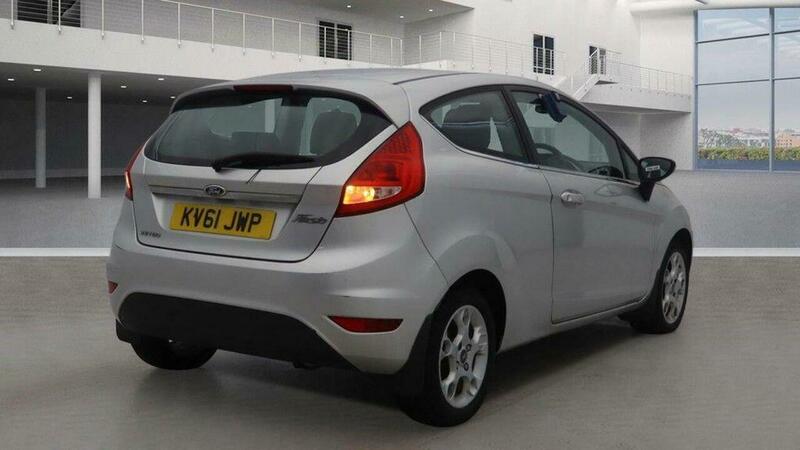Used Ford Fiesta 2011 for sale - 77437887: Photo 4