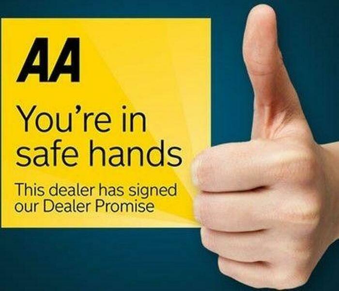 Used Volvo C30 2009 for sale - 77107325: Photo 2