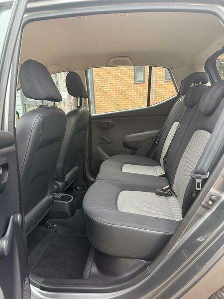 Used Hyundai i10 2009 for sale - 76596056: Photo 19