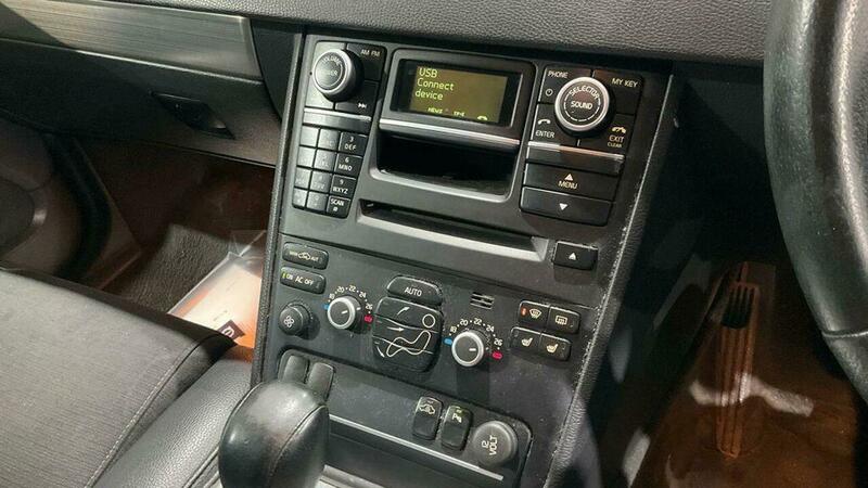 Used Volvo XC90 2011 for sale - 77384917: Photo 13