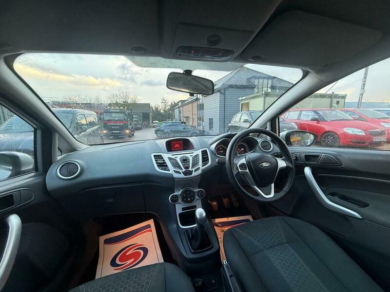 Used Ford Fiesta 2010 for sale - 76559710: Photo 15