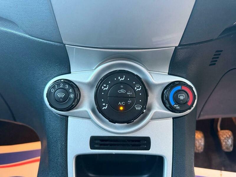 Used Ford Fiesta 2010 for sale - 76559710: Photo 18