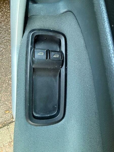 Used Ford Fiesta 2010 for sale - 76559710: Photo 25