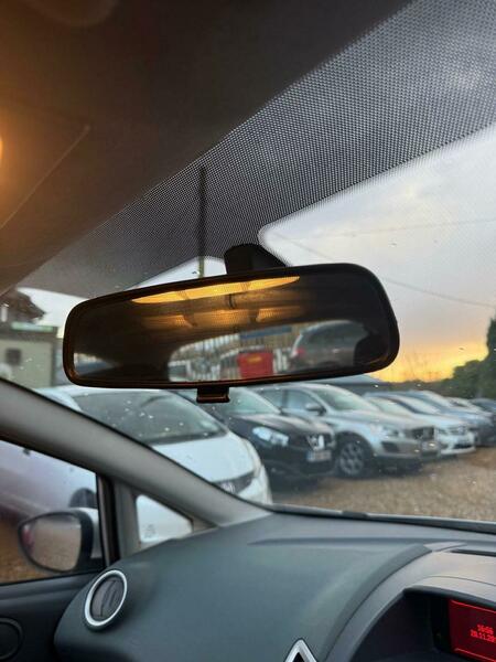 Used Ford Fiesta 2010 for sale - 76559710: Photo 38