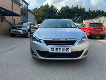Used Peugeot 308 2015 for sale - 74942385: Photo