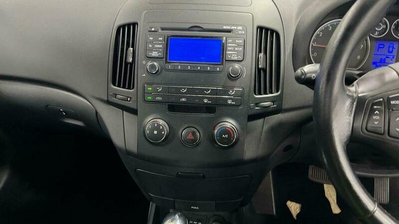 Used Hyundai i30 2010 for sale - 76559673: Photo 14