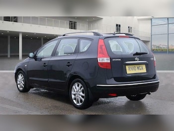 Used Hyundai i30 2010 for sale - 76559673: Photo