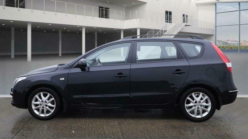 Used Hyundai i30 2010 for sale - 76559673: Photo 7