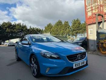Used Volvo V40 2015 for sale - 74942325: Photo