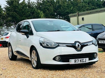 Used Renault Clio 2015 for sale - 75911843: Photo