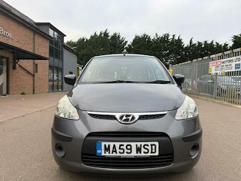 Used Hyundai i10 2009 for sale - 76974077: Photo