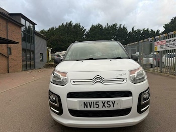 Used Citroen C3 Picasso 2015 for sale - 75999240: Photo