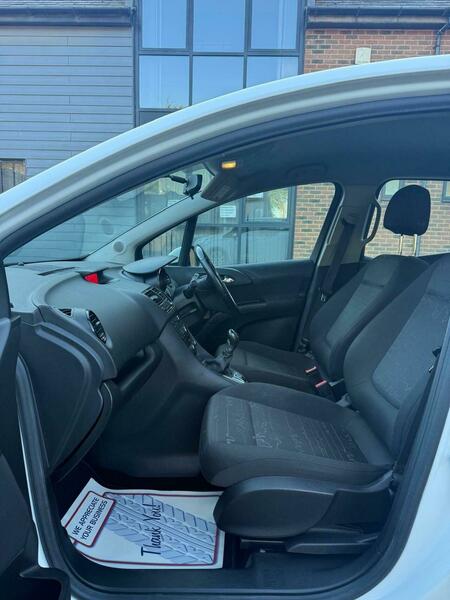 Used Vauxhall Meriva 2016 for sale - 76211033: Photo 16