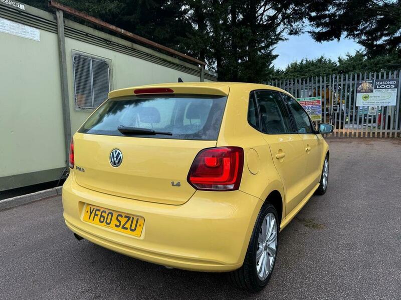 Used Volkswagen Polo 2011 for sale - 77564129: Photo 12