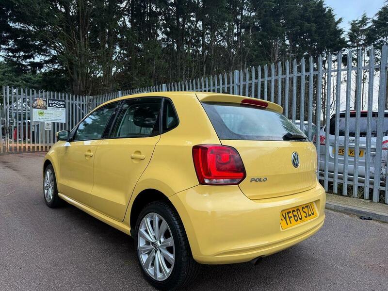 Used Volkswagen Polo 2011 for sale - 77564129: Photo 5