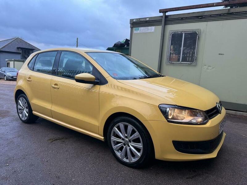 Used Volkswagen Polo 2011 for sale - 77564129: Photo 6