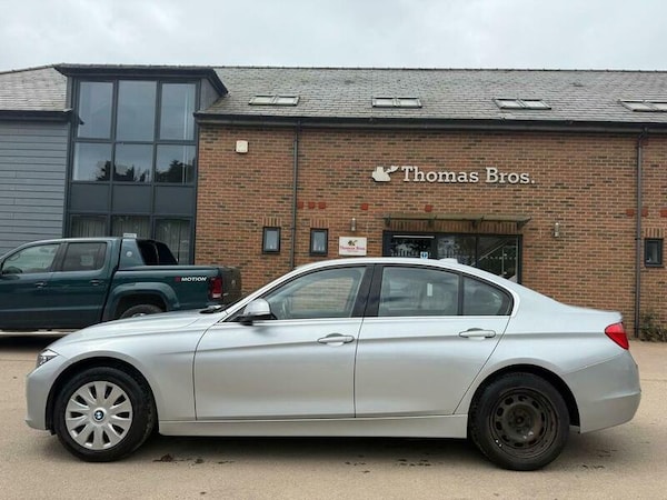 Used BMW 3 Series 2013 for sale - 74942340: Photo 6
