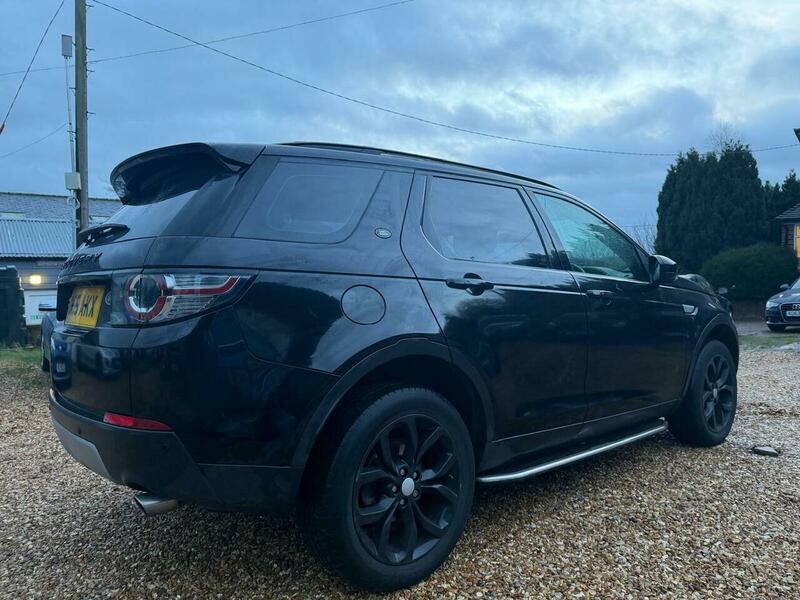 Used Land Rover Discovery Sport 2016 for sale - 76855323: Photo 12