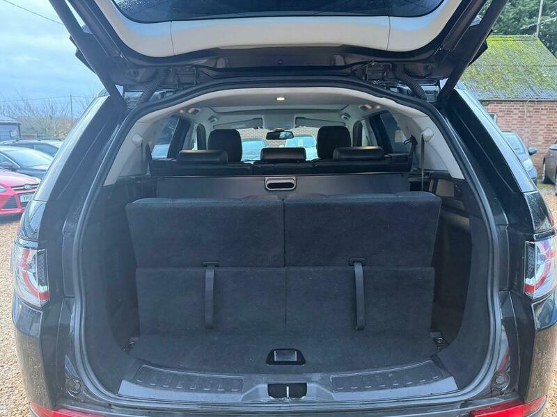 Used Land Rover Discovery Sport 2016 for sale - 76855323: Photo 33