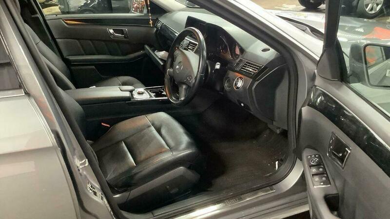 Used Mercedes-Benz E Class 2011 for sale - 76596071: Photo 17