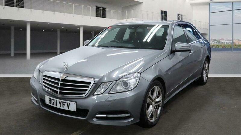 Used Mercedes-Benz E Class 2011 for sale - 76596071: Photo 9