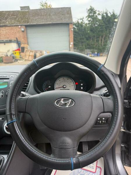 Used Hyundai i10 2009 for sale - 76245607: Photo 33
