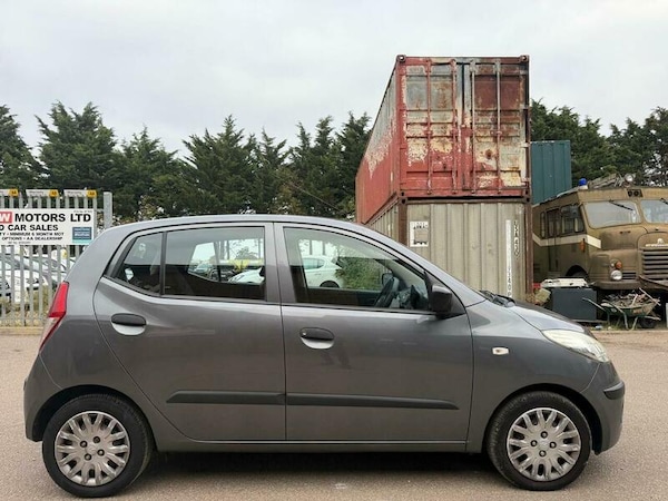 Used Hyundai i10 2009 for sale - 76245607: Photo 5