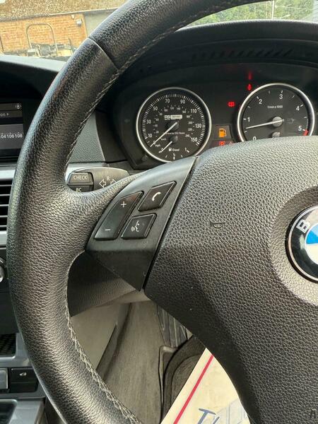 Used BMW 5 Series 2011 for sale - 75666792: Photo 28