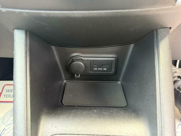 Used Kia Venga 2010 for sale - 75445023: Photo 26