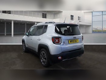 Used Jeep Renegade 2015 for sale - 77558367: Photo
