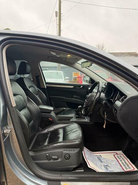 Used Skoda Superb 2011 for sale - 76591316: Photo 19