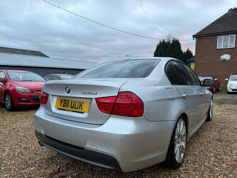 Used BMW 3 Series 2011 for sale - 76368380: Photo 12