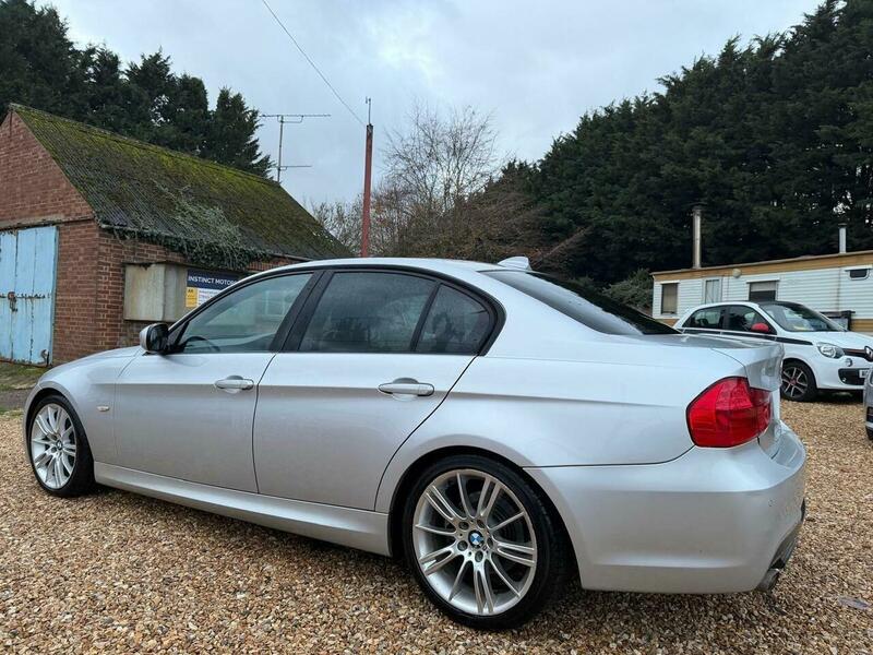 Used BMW 3 Series 2011 for sale - 76368380: Photo 5